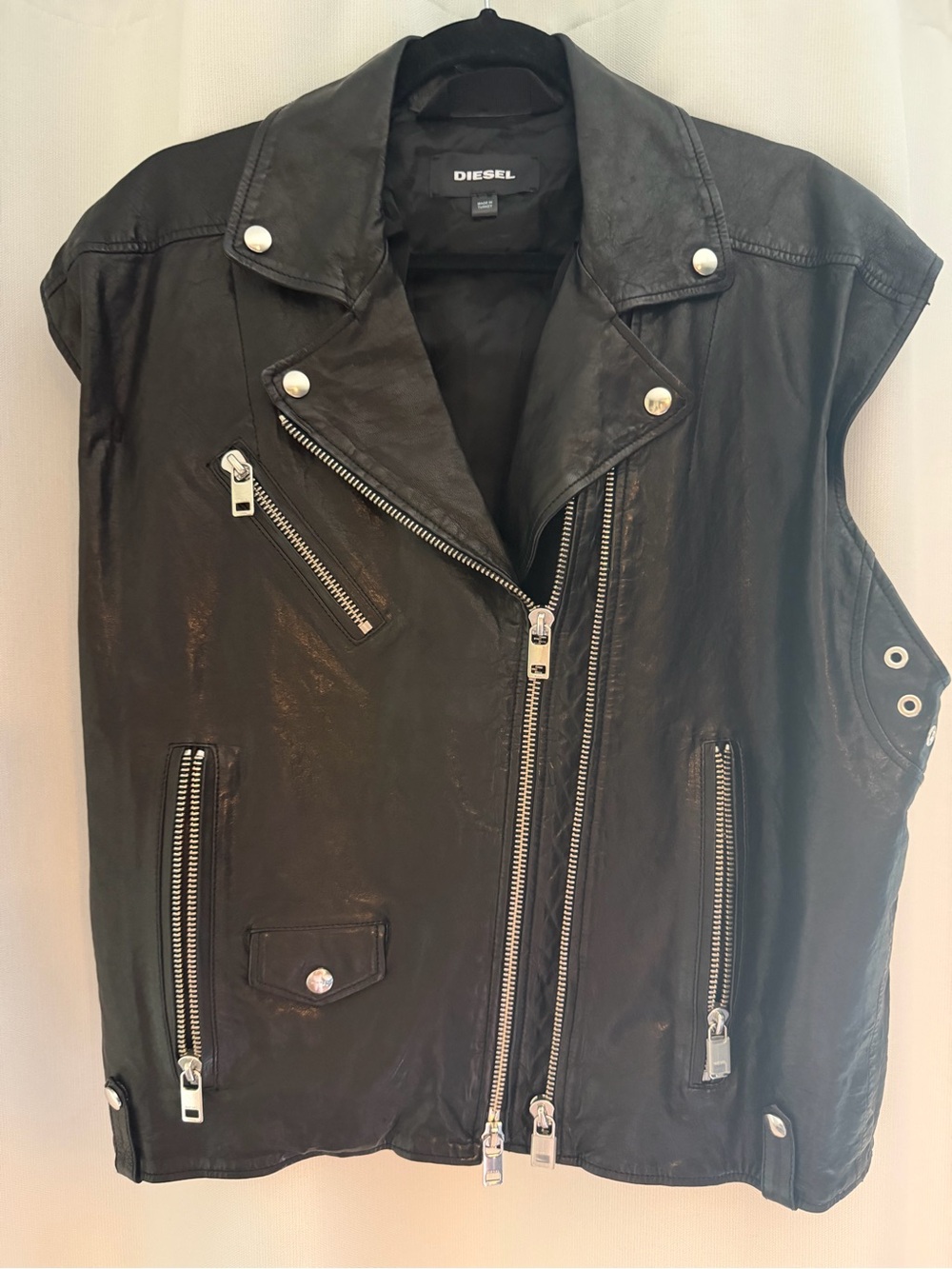 Diesel Size M Sleeveless Leather Jacket Vest